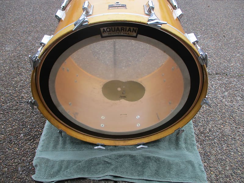 Pearl Vintage All Maple 24 X 16 Bass Drum, Japan Made, 10