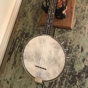 1920s Vintage Slingerland MayBell #24 Resonator Banjo Ukulele (1) - Nice Example - Video image 2
