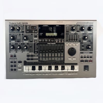 Roland MC-505 Groovebox 1998 - 2002 - Gray