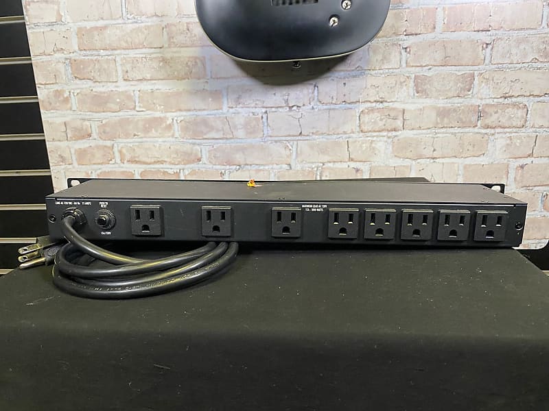 Furman M8X Power Conditioner (Buffalo Grove, IL) Reverb