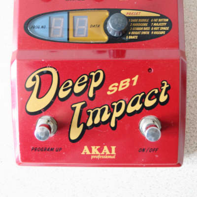 Akai Deep Impact SB1 Mid 90's + - Red image 1
