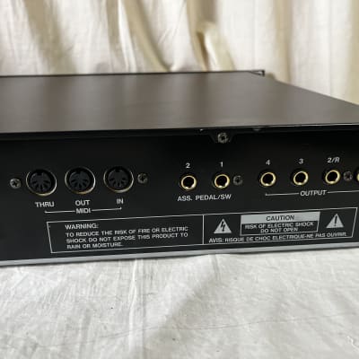 Korg 01R/W MUSIC WORKSTATION rack module of 01/W New battery