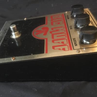 Electro-Harmonix Big Muff Pi V5 (Op Amp Tone Bypass) | Reverb UK Electro-Harmonix Big Muff Pi V5 (Op Amp Tone Bypass) | Reverb UK