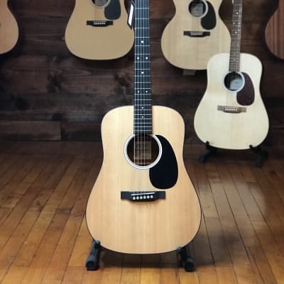 Martin DJR-10E Dreadnought Junior