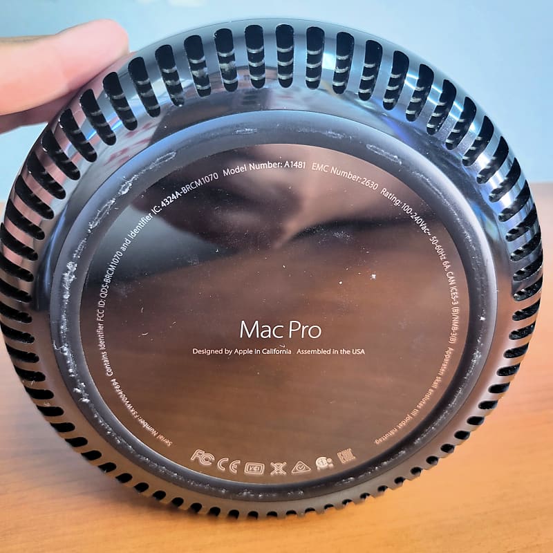 Apple A1481 Late 2013 Mac Pro 6,1 Tower 2.7 GHz 12-Core Apple A1481 Late 2013 Mac Pro 6,1 Tower 2.7 GHz 12-Core
