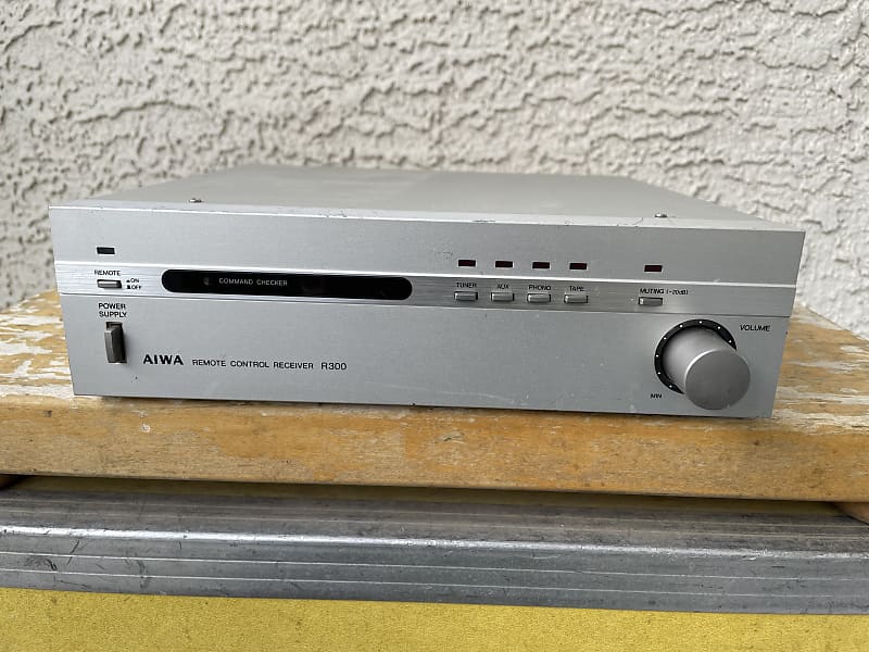 Vintage Aiwa R 300 Remote Control Receiver  80s  			