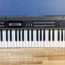 [Very Good] Roland Alpha Juno-2 61-Key Programmable Polyphonic Synthesizer - Black
