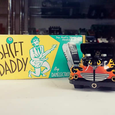 Danelectro Shift Daddy