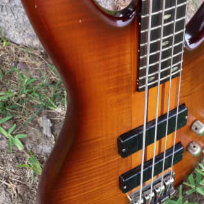 Soundgear Ibanez SR900FM 4 String Bass Bartolini Pickups Active Electronics Para Eq image 2