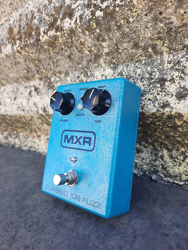 MXR Classic 108 Fuzz | Reverb