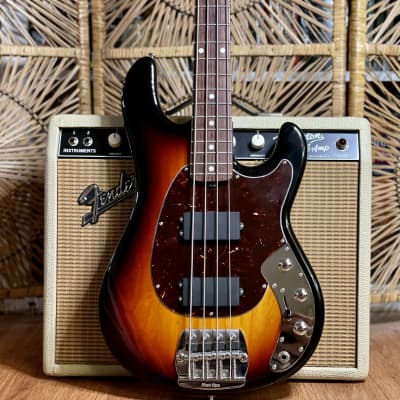 Ernie Ball Music Man Classic Sabre Bass, Flame Maple, Case 