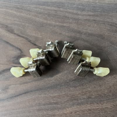 Kluson Deluxe Tuner Set Keystone Button No Line Single Ring Vintage 1952-1956 - Nickel image 2