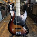 Fender American Original '70s Jazz Bass 3-Color Sunburst w/Maple Fingerboard, Hard Case