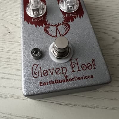 EarthQuaker Devices Cloven Hoof ファズ Cloven Hoof Fuzz Grinder — EarthQuaker Devices