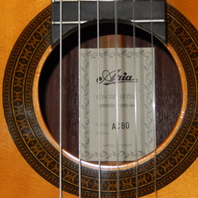 HAND MADE IN SPAIN 1999 - ARIA AC80S - SWEETLY SOUNDING CLASSICAL CONCERT GUITAR image 4