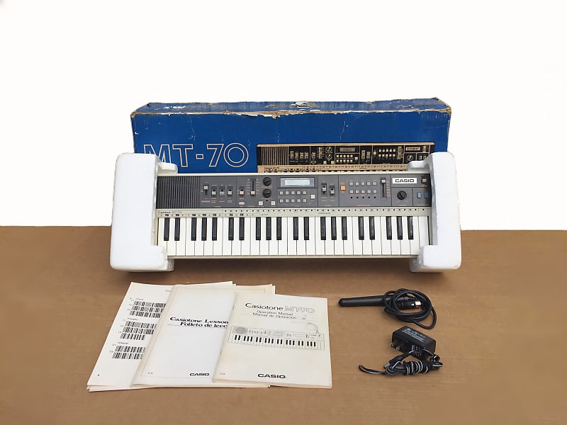 Casio Casiotone MT-70 Synthesizer Keyboard | Clean in Open Box