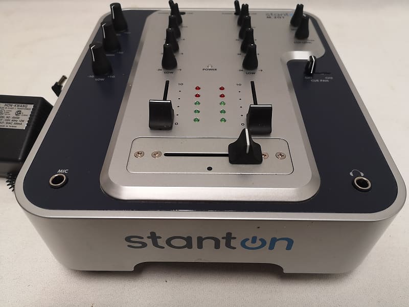 STANTON スタントン DJ ミキサー M.201 Stanton M.201 DJ Mixer - Shop l Ultimate DJ Gear l UDG Gear