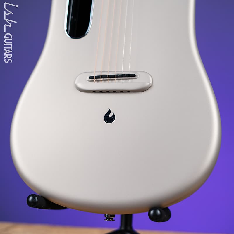 Lava Music Lava Me 3 Smart Acoustic Guitar 36