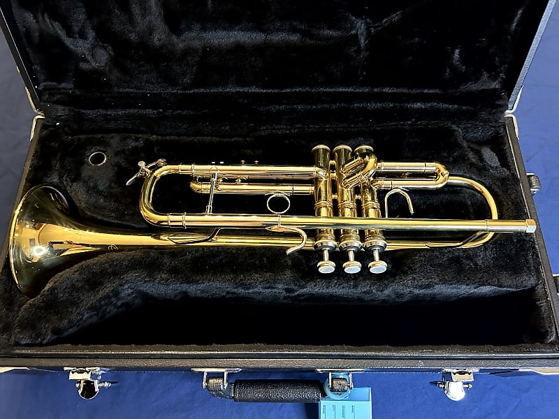 Holton Symphony T101 Trumpet - Excellent Bach 37 Clone | Reverb