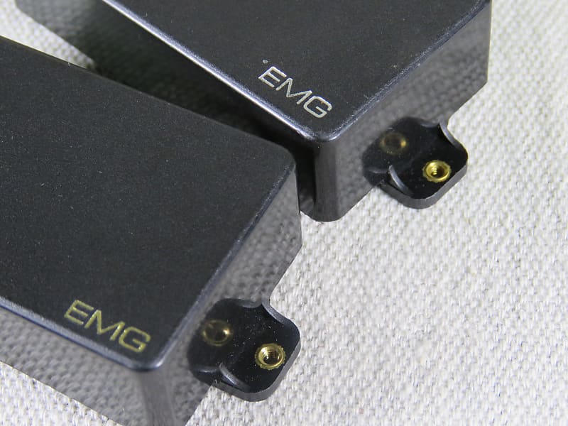 EMG HZ ピックアップ 2個セット 813NpXe2YTL._UF350,350_QL50_.jpg