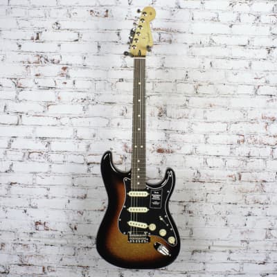 Fender - Limited Edition Player II - Stratocaster® Electric Guitar - Rosewood Fingerboard - Sparkle 3-Color Sunburst image 2
