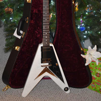 Gibson '58 Flying V 2021 Cookies and Cream 1 of 1 image 20