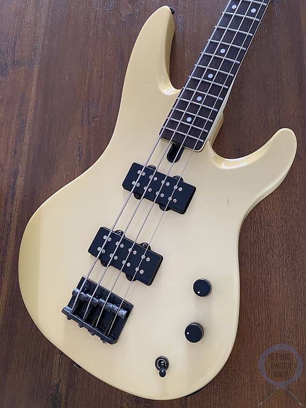 Yamaha Bass, RBX 5500, Pearl White/Gold, MIJ, 1986-1989 | Reverb