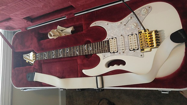 Ibanez jem white gold new arrivals
