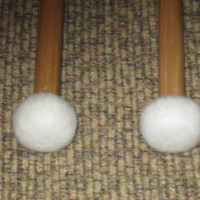 ONE pair new old stock Adams CD9 Cloyd Duff # 9 Hickory Flip Stick (Timpani Flip Stick) CORE: Both cores on one piece turned hickory with bulb shaped wood on one end and small felt ball opposite / TONE COLOR: Extremely bright to general, similar to # 3 image 19