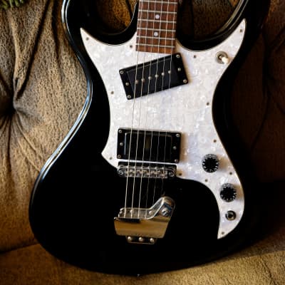 Eastwood Hummingbird 2000s | Black | Gibson Iommi Humbucker for sale