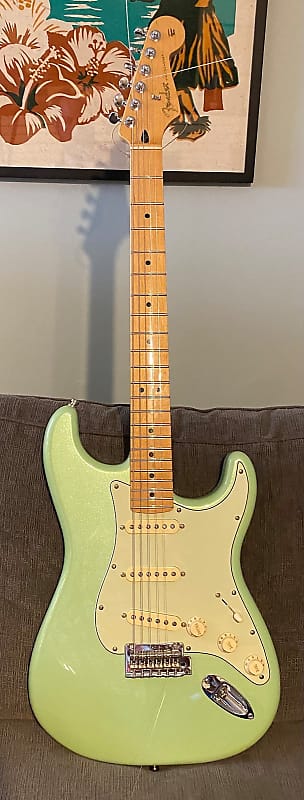 Fender Special Edition Stratocaster  Sea foam green image 1