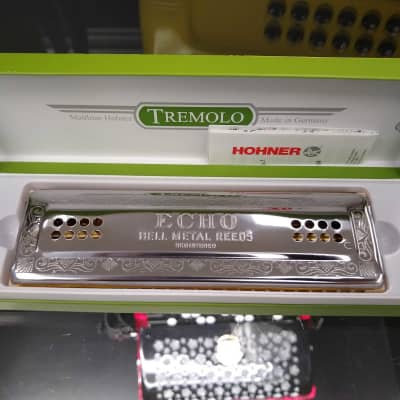 Vintage M Hohner The Echo Harp Bell Metal Reeds 2 Sided Key