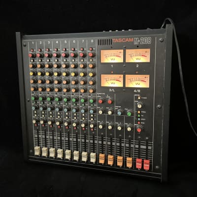 TASCAM M-208 - Gearspace