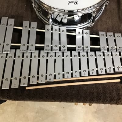 Pearl Xylophone Percussion Set w/Snare, Stand & Case image 4
