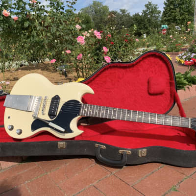Gibson sg junior reverb hotsell