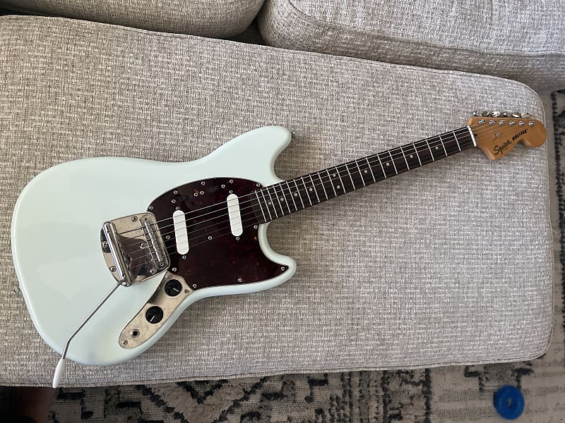 Squier Classic Vibe '60s Mustang Reverb