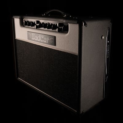 Bad Cat Black Cat 30R Hand Wired Legacy Series 30-Watt 1x12 