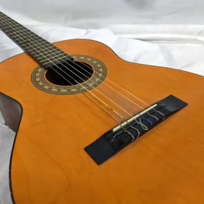 Empro Model E10 3/4 Classical Guitar Natural image 5