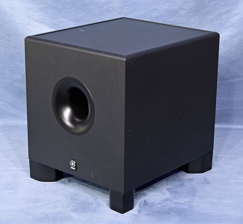Yamaha HS10W Subwoofer with 8" downwardfiring driver Reverb