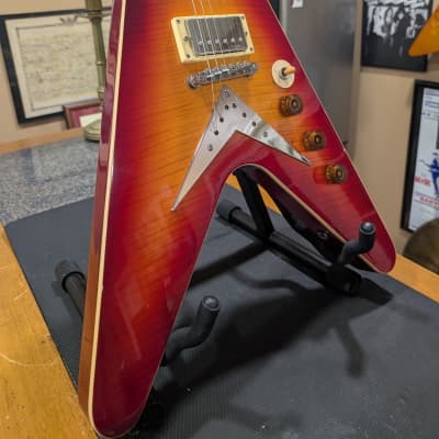 Hamer VECF-HB The Vector Cherry Sunburst | Reverb