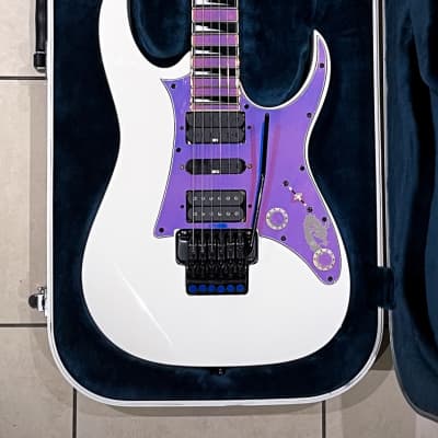 Ibanez RG920QMZ Premium 2011 Purple Quilt (High Voltage
