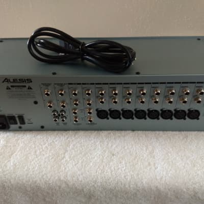 Alesis MultiMix 12R Rackmount 12-Channel Mixer 2000s - White/Silver image 6