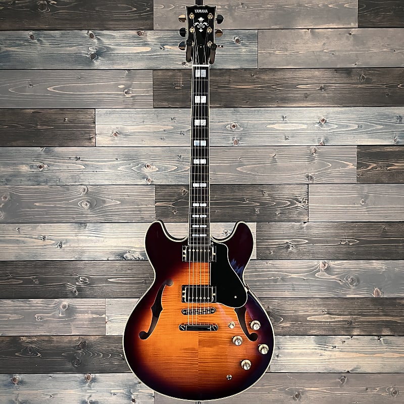 ギター YAMAHA SA2200 Yamaha SA2200 Semi Hollow Body Guitar - Violin Burst | Cream