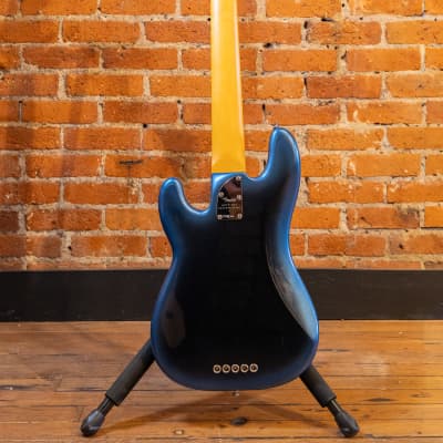 Fender American Professional II Precision Bass V - Dark Night image 4