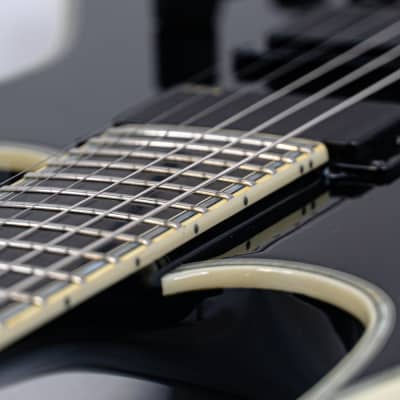 B.C. Rich Warlock NJ Deluxe w/ Gigbag – Iconic Metal Axe with Aggressive Looks, Stage-Ready Firepower image 12
