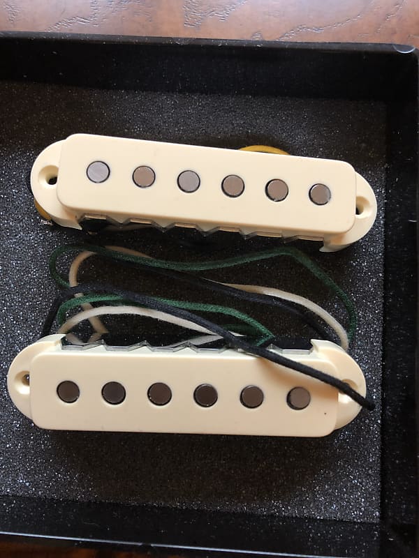 Bareknuckle Johnny Marr Jaguar Pickups Aged white | Reverb UK