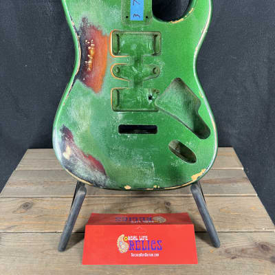 Real Life Relics Custom Class Strat® Stratocaster® Body Heavy Relic Metallic Candy Green Over Sunburst  #4 3 Lb 7 Oz