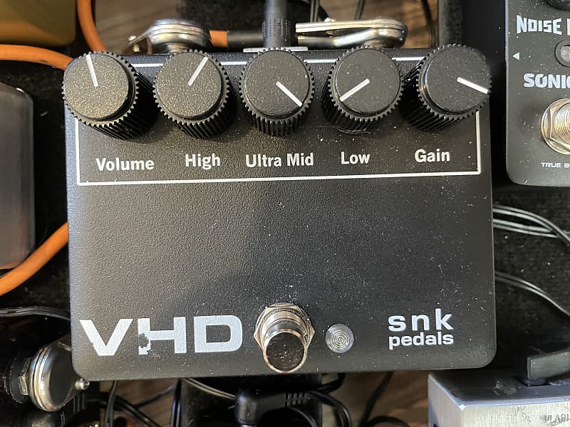 Snk pedals VHD
