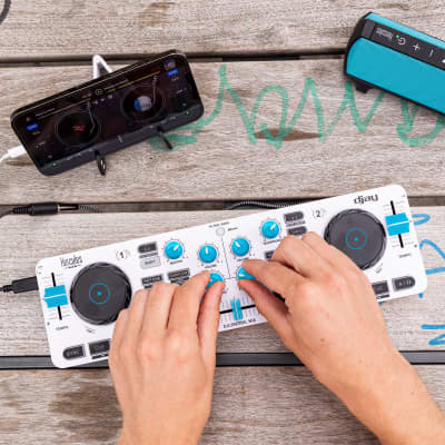 Hercules DJControl Mix Blue Edition - Bluetooth Wireless DJ