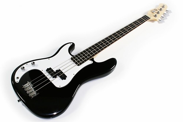 Lindo hotsell bass guitar